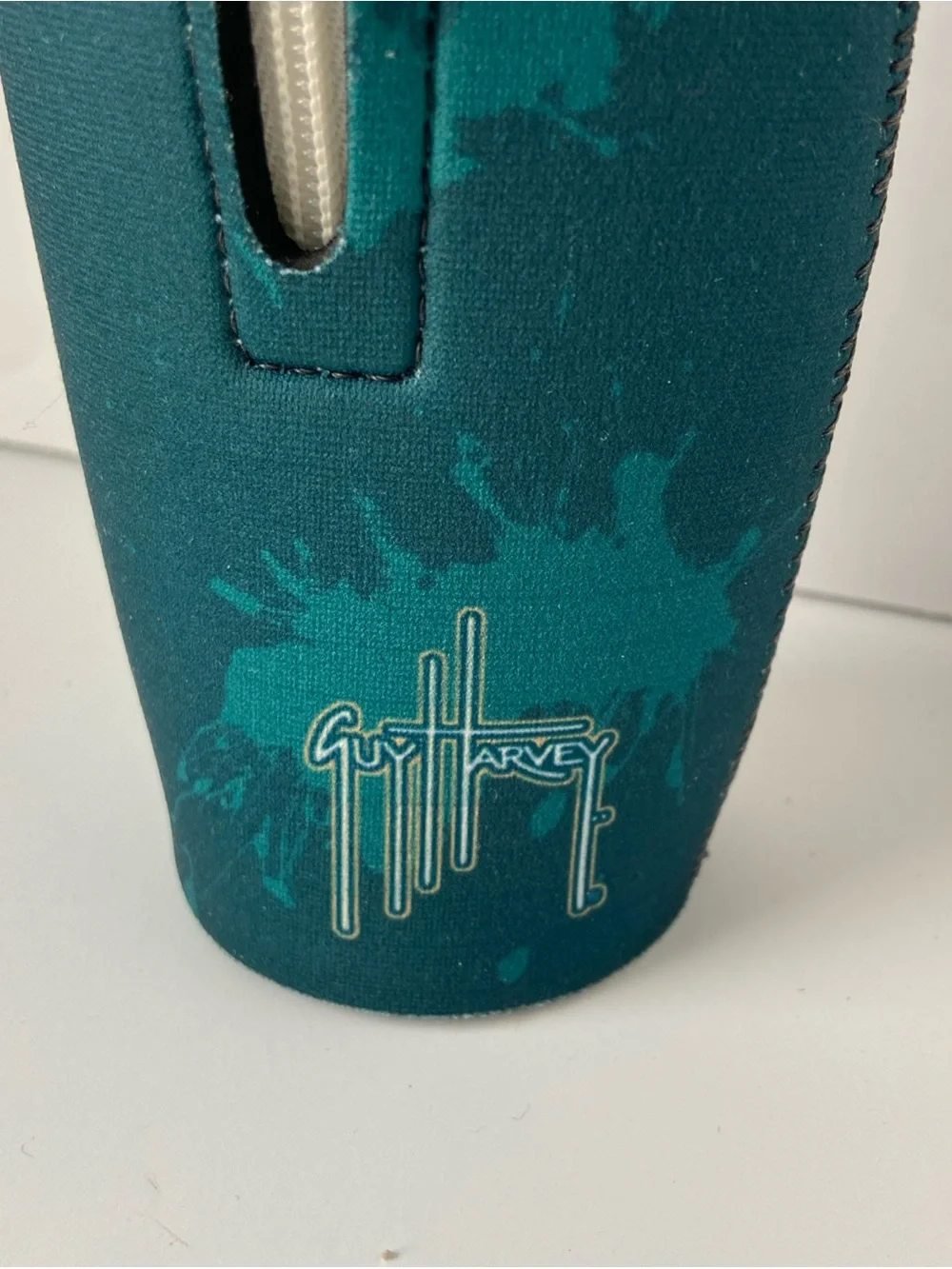 University of South Florida Bulls Bottle Koozie Guy Harvey Insulated w Zipper
